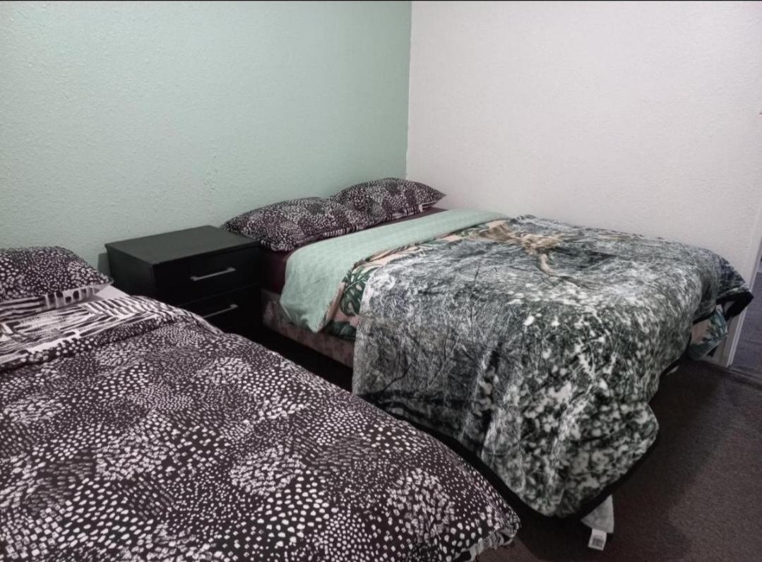Papamoa Budget Accommodation Exterior foto
